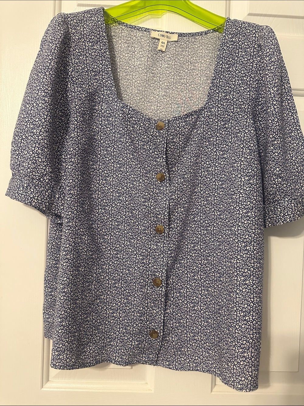Como Blu Gibson Navy Blue Floral Square Neck Button-Front Blouse